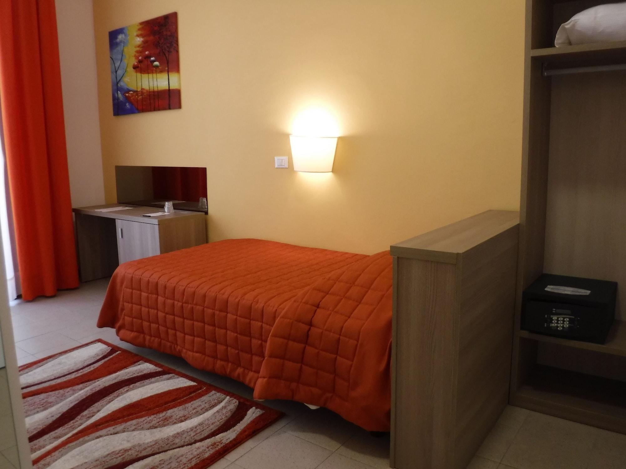 Moonlight Hotel&Suites Katanya Dış mekan fotoğraf