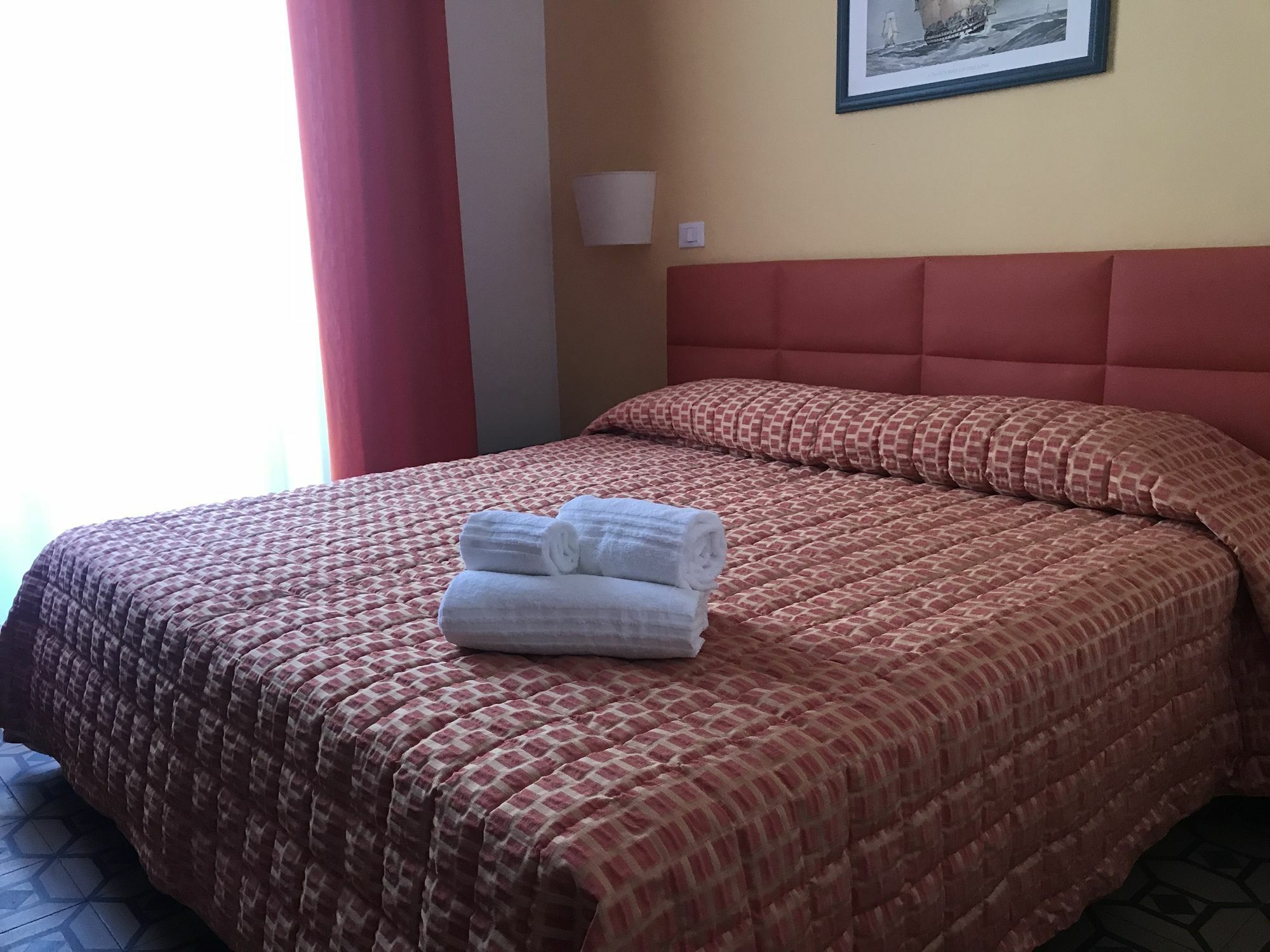 Moonlight Hotel&Suites Katanya Dış mekan fotoğraf